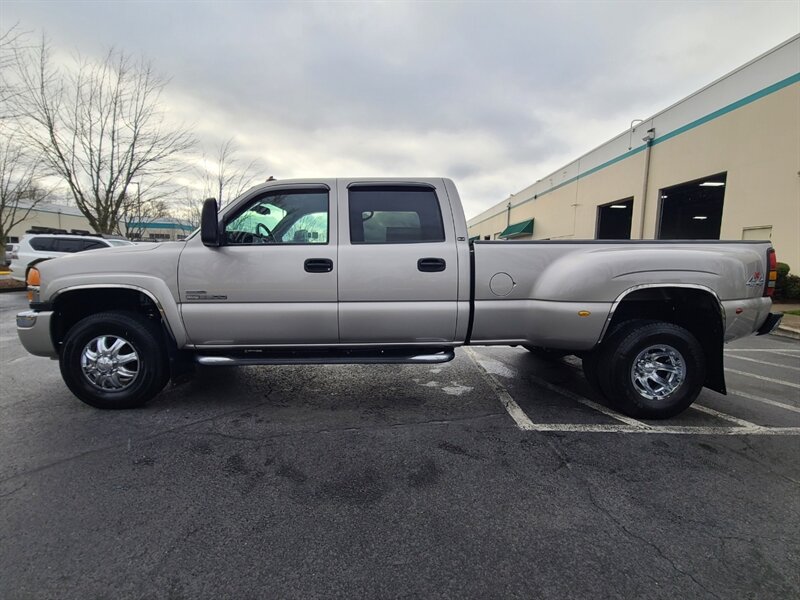 2006 GMC Sierra 3500 DUALLY 4X4 / 6.6 DURAMAX / ALLISON / 1-OWNER / LBZ  / DIESEL / LONG BED / 1-TON - Photo 3 - Portland, OR 97217