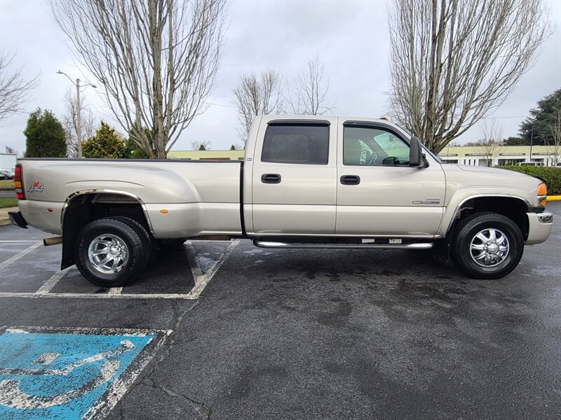 2006 GMC Sierra 3500 DUALLY 4X4 / 6.6 DURAMAX / ALLISON / 1-OWNER / LBZ  / DIESEL / LONG BED / 1-TON - Photo 4 - Portland, OR 97217