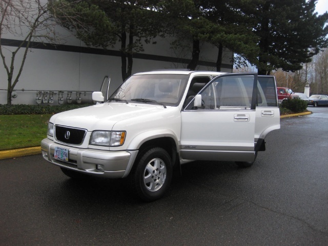 1998 Acura SLX   - Photo 10 - Portland, OR 97217