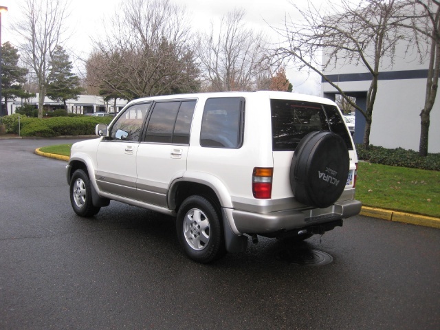 1998 Acura SLX   - Photo 4 - Portland, OR 97217