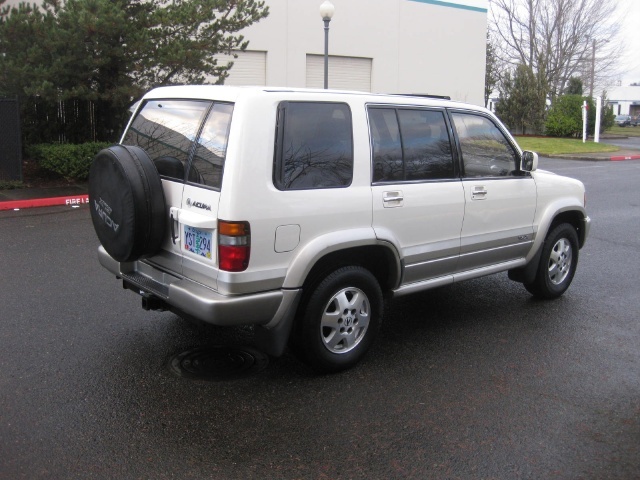 1998 Acura SLX   - Photo 6 - Portland, OR 97217