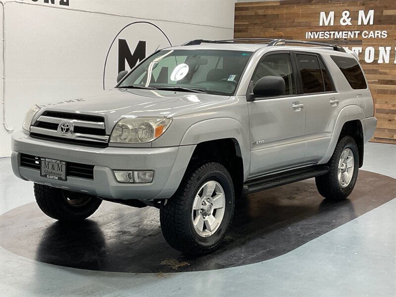 2005 Toyota 4Runner SR5 4X4 / 4.0L V6 / LIFTED w. NEW TIRES  / ZERO RUST - Photo 1 - Gladstone, OR 97027