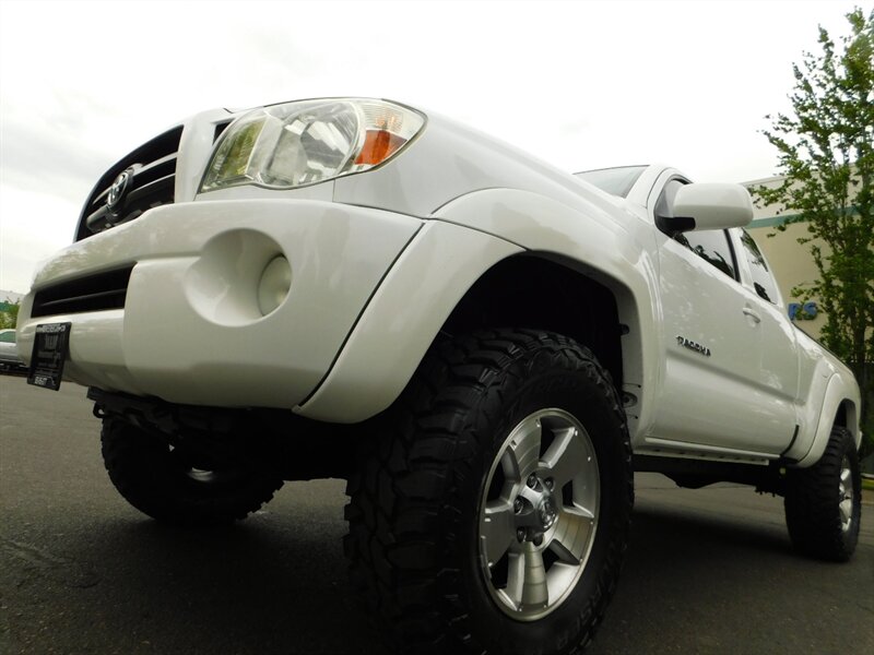 2006 Toyota Tacoma V6 SPORT 4x4 / TRD / 6-SPEED / LB / LIFTED LIFTED   - Photo 6 - Portland, OR 97217