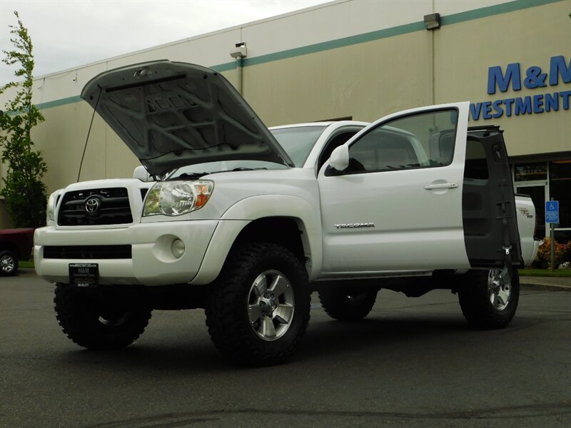 2006 Toyota Tacoma V6 SPORT 4x4 / TRD / 6-SPEED / LB / LIFTED LIFTED   - Photo 21 - Portland, OR 97217