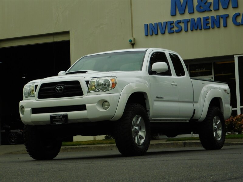 2006 Toyota Tacoma V6 SPORT 4x4 / TRD / 6-SPEED / LB / LIFTED LIFTED   - Photo 33 - Portland, OR 97217