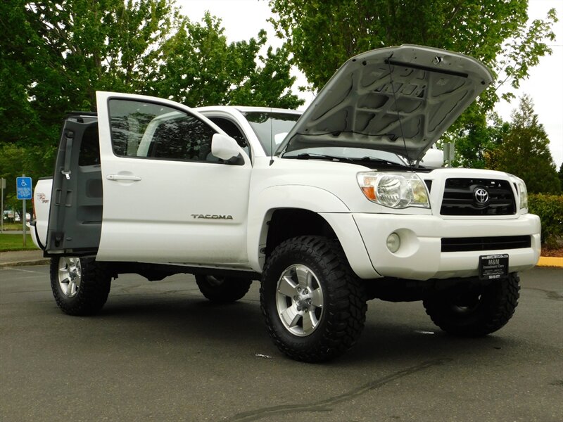 2006 Toyota Tacoma V6 SPORT 4x4 / TRD / 6-SPEED / LB / LIFTED LIFTED   - Photo 20 - Portland, OR 97217