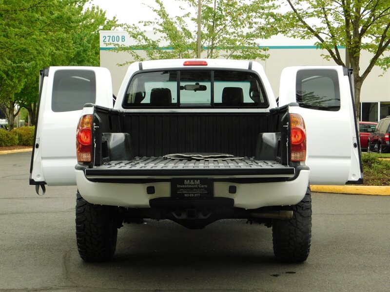 2006 Toyota Tacoma V6 SPORT 4x4 / TRD / 6-SPEED / LB / LIFTED LIFTED   - Photo 17 - Portland, OR 97217