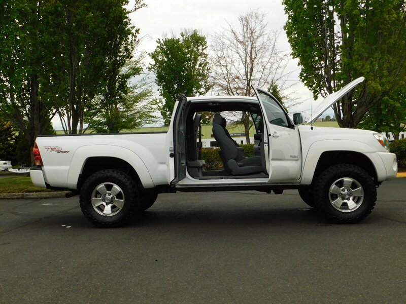 2006 Toyota Tacoma V6 SPORT 4x4 / TRD / 6-SPEED / LB / LIFTED LIFTED   - Photo 19 - Portland, OR 97217