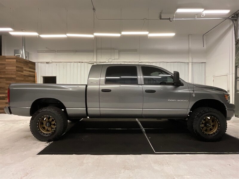 2006 Dodge Ram 3500 SLT MEGACAB 4X4 / 5.9L DIESEL / 6-SPEED / LIFTED  / LOCAL TRUCK / 98K MILES - Photo 4 - Gladstone, OR 97027