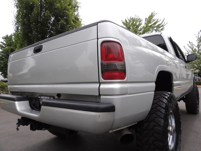 2002 Dodge Ram 2500 SLT Sport / 4X4 / 5.9L DIESEL / LIFTED LIFTED   - Photo 12 - Portland, OR 97217