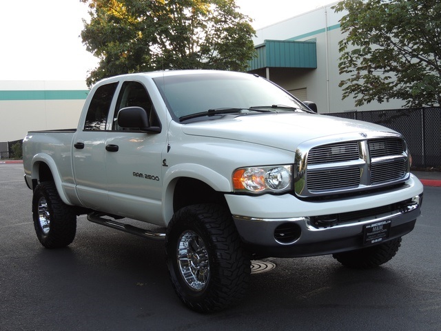 2005 Dodge Ram 2500 SLT 4X4 / 5.9L DIESEL/86k miles/ LIFTED LIFTED   - Photo 2 - Portland, OR 97217