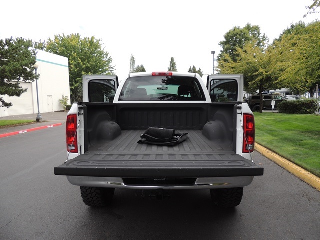 2005 Dodge Ram 2500 SLT 4X4 / 5.9L DIESEL/86k miles/ LIFTED LIFTED   - Photo 16 - Portland, OR 97217