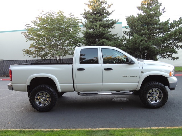 2005 Dodge Ram 2500 SLT 4X4 / 5.9L DIESEL/86k miles/ LIFTED LIFTED   - Photo 4 - Portland, OR 97217