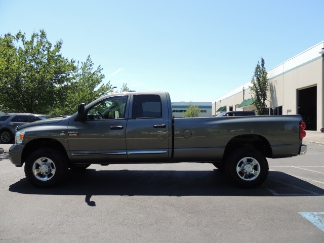 2007 Dodge Ram 3500 Laramie / 4X4 / 6.7L Cummins Diesel / 1-OWNER   - Photo 3 - Portland, OR 97217