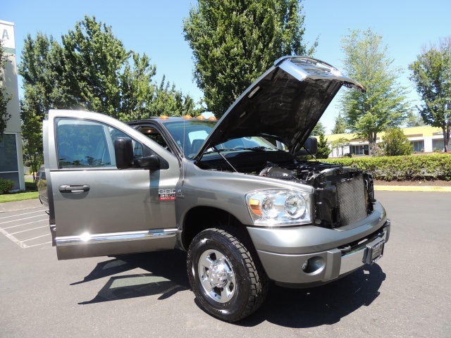 2007 Dodge Ram 3500 Laramie / 4X4 / 6.7L Cummins Diesel / 1-OWNER   - Photo 30 - Portland, OR 97217