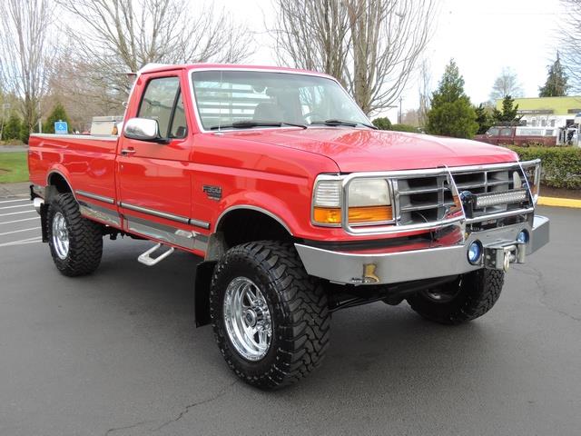 1997 Ford F-350 XLT REG CAB / 4X4 / 7.3L DIESEL / LIFTED LIFTED   - Photo 2 - Portland, OR 97217