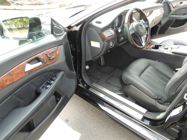 2014 Mercedes-Benz CLS CLS 550 / 4-Door Coupe / Blind Spot / 15K MILES   - Photo 11 - Portland, OR 97217