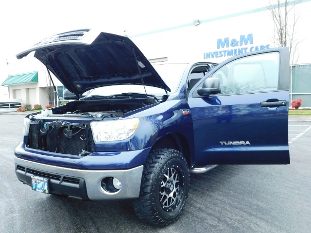 2010 Toyota Tundra Double Cab / 4WD / 5.7L / TRD OFF ROAD  Package   - Photo 22 - Portland, OR 97217