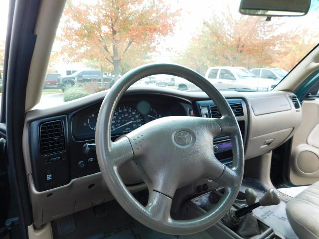 2001 Toyota Tacoma 4X4 / 5 Speed Manual / NEW LIFT / NEW TRIES   - Photo 17 - Portland, OR 97217