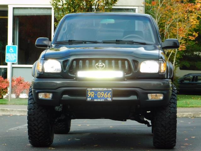 2001 Toyota Tacoma 4X4 / 5 Speed Manual / NEW LIFT / NEW TRIES   - Photo 6 - Portland, OR 97217