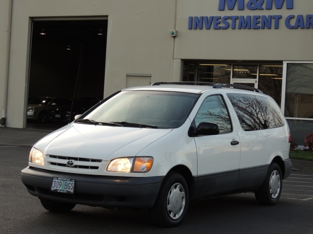 2000 Toyota Sienna CE   - Photo 44 - Portland, OR 97217