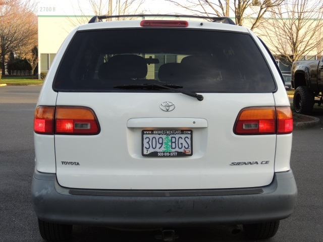 2000 Toyota Sienna CE   - Photo 6 - Portland, OR 97217