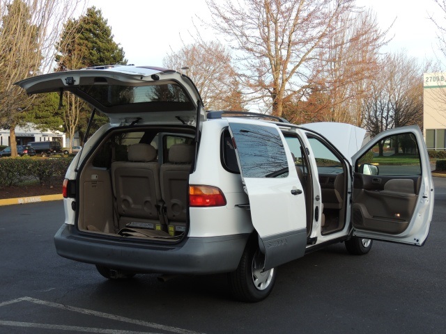 2000 Toyota Sienna CE   - Photo 29 - Portland, OR 97217