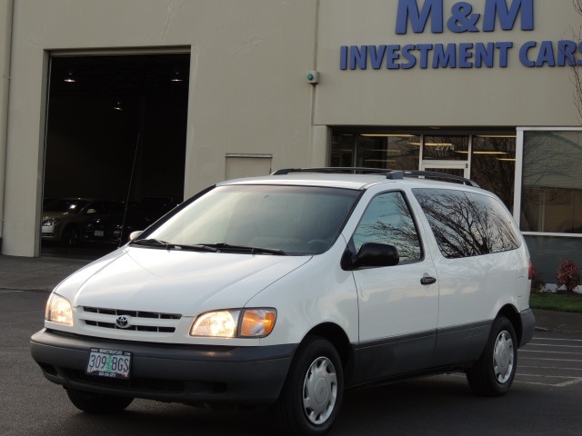 2000 Toyota Sienna CE   - Photo 43 - Portland, OR 97217