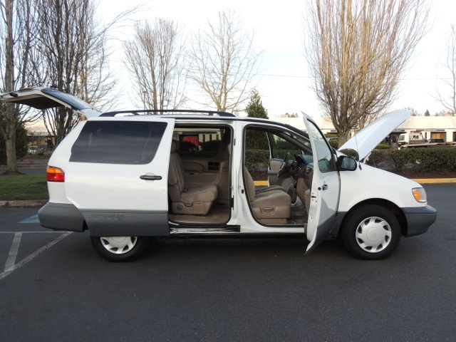 2000 Toyota Sienna CE   - Photo 24 - Portland, OR 97217