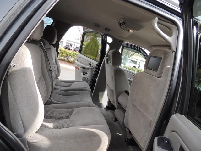 2005 Chevrolet Tahoe LS / 4WD / Third Seat / Rear DVD / 8 Passenger   - Photo 16 - Portland, OR 97217