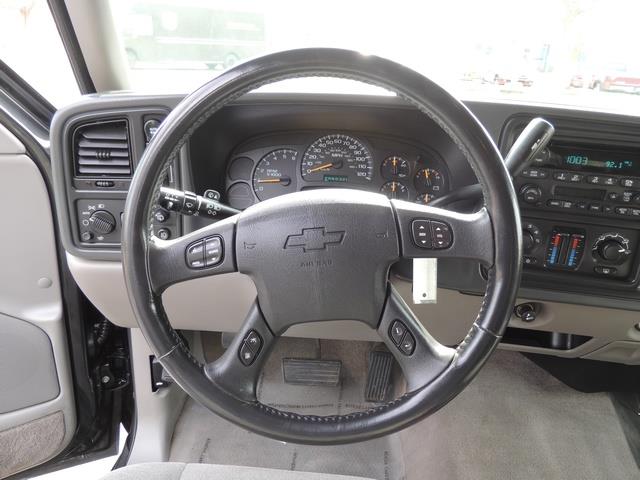 2005 Chevrolet Tahoe LS / 4WD / Third Seat / Rear DVD / 8 Passenger   - Photo 34 - Portland, OR 97217