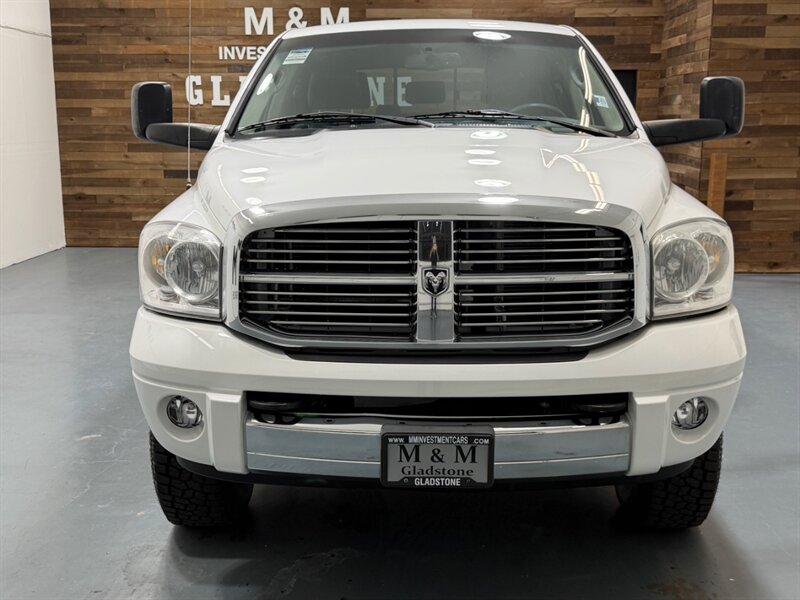 2007 Dodge Ram 1500 Laramie Mega Cab 4X4 5.7L V8 HEMI /1-OWNER /ZERO RUST / NEW TIRES - Photo 5 - Gladstone, OR 97027