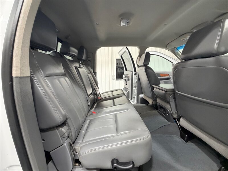 2007 Dodge Ram 1500 Laramie Mega Cab 4X4 5.7L V8 HEMI /1-OWNER /ZERO RUST / NEW TIRES - Photo 14 - Gladstone, OR 97027