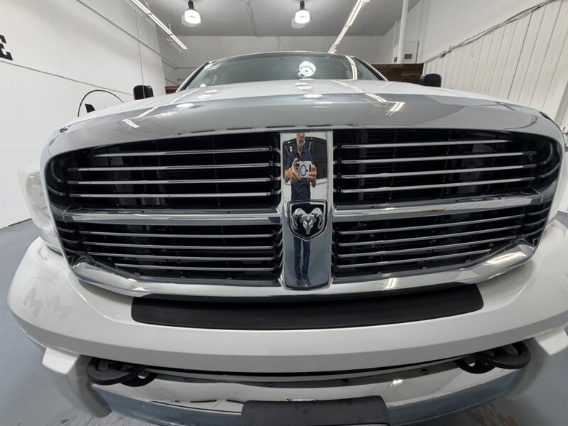 2007 Dodge Ram 1500 Laramie Mega Cab 4X4 5.7L V8 HEMI /1-OWNER /ZERO RUST / NEW TIRES - Photo 30 - Gladstone, OR 97027