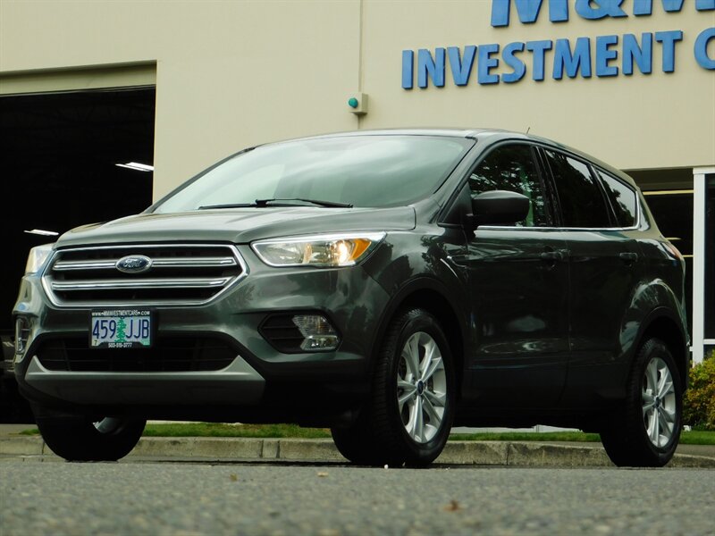 2017 Ford Escape SE / AWD / 1-OWNER / Backup Camera / Excel Cond   - Photo 41 - Portland, OR 97217