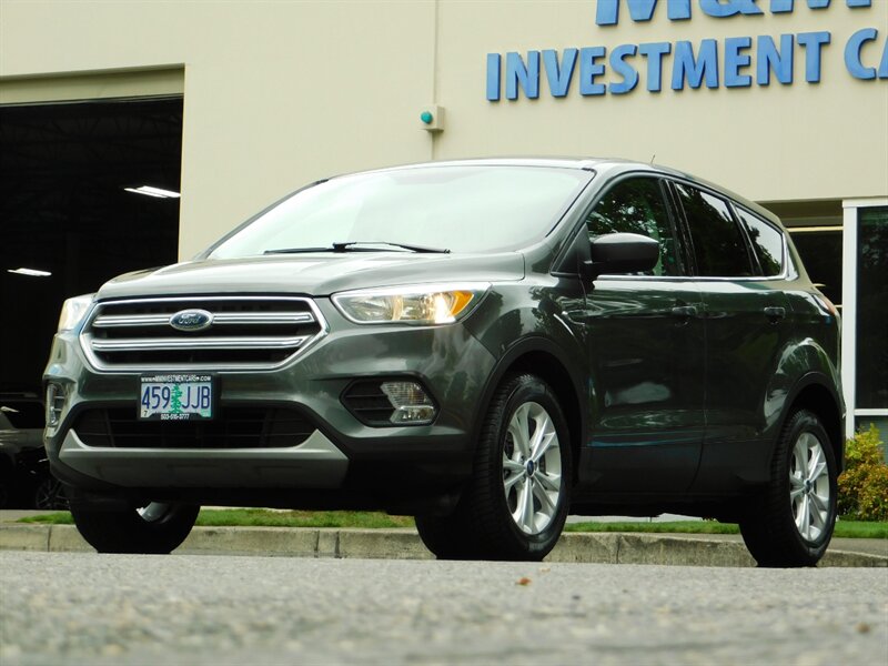 2017 Ford Escape SE / AWD / 1-OWNER / Backup Camera / Excel Cond   - Photo 42 - Portland, OR 97217