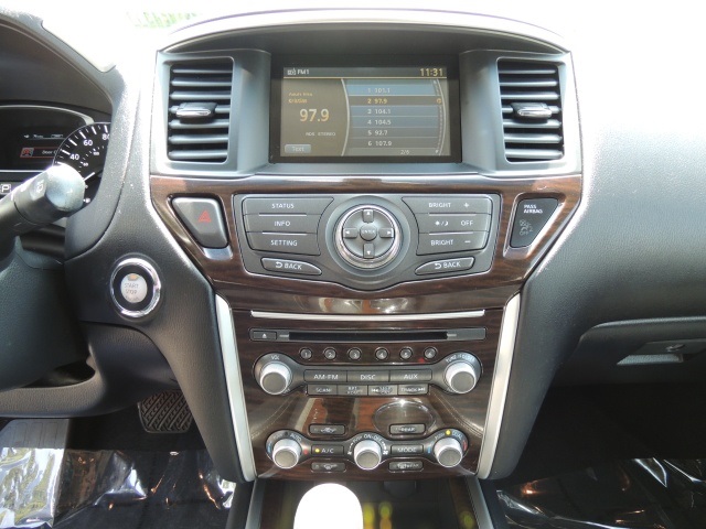 2013 Nissan Pathfinder SL / AWD / Leather / Back Up camera / 17K MILES   - Photo 21 - Portland, OR 97217