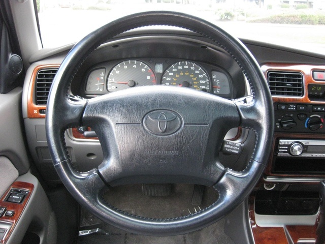 2001 Toyota 4Runner 4X4 V6 SPORT Edition/Diff. Locks/Timing Belt Done   - Photo 29 - Portland, OR 97217