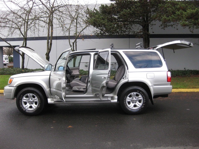 2001 Toyota 4Runner 4X4 V6 SPORT Edition/Diff. Locks/Timing Belt Done   - Photo 10 - Portland, OR 97217