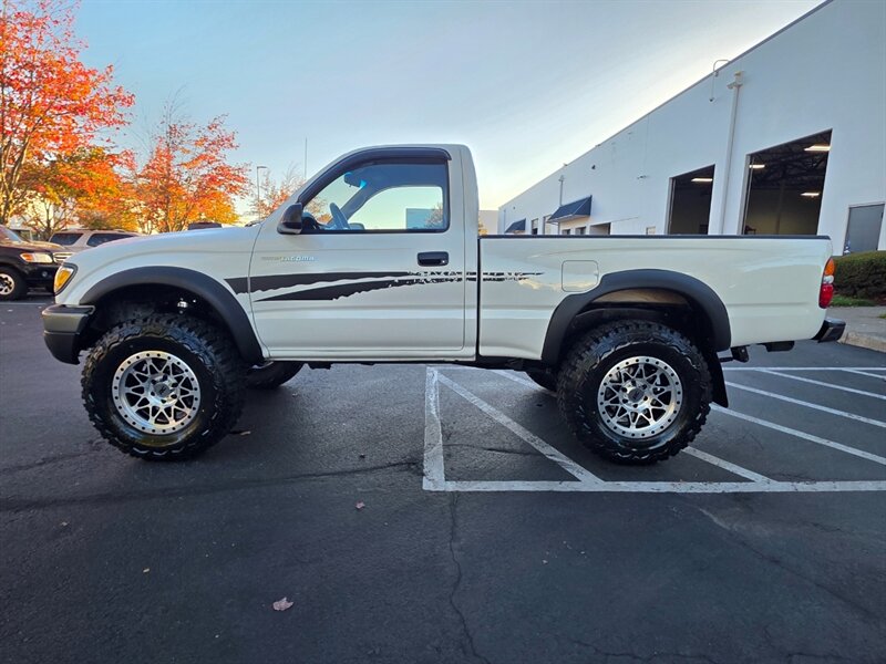 2001 Toyota Tacoma SINGLE CAB 4-CYL 2.7L / 4X4 / 5-SPEED / 1-OWNER / MANUAL TRANSMISSION / 165K MILES / NEW LIFT + WHEELS + TIRES / IMMACULATE - Photo 3 - Portland, OR 97217