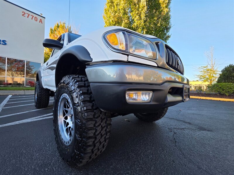 2001 Toyota Tacoma SINGLE CAB 4-CYL 2.7L / 4X4 / 5-SPEED / 1-OWNER / MANUAL TRANSMISSION / 165K MILES / NEW LIFT + WHEELS + TIRES / IMMACULATE - Photo 10 - Portland, OR 97217