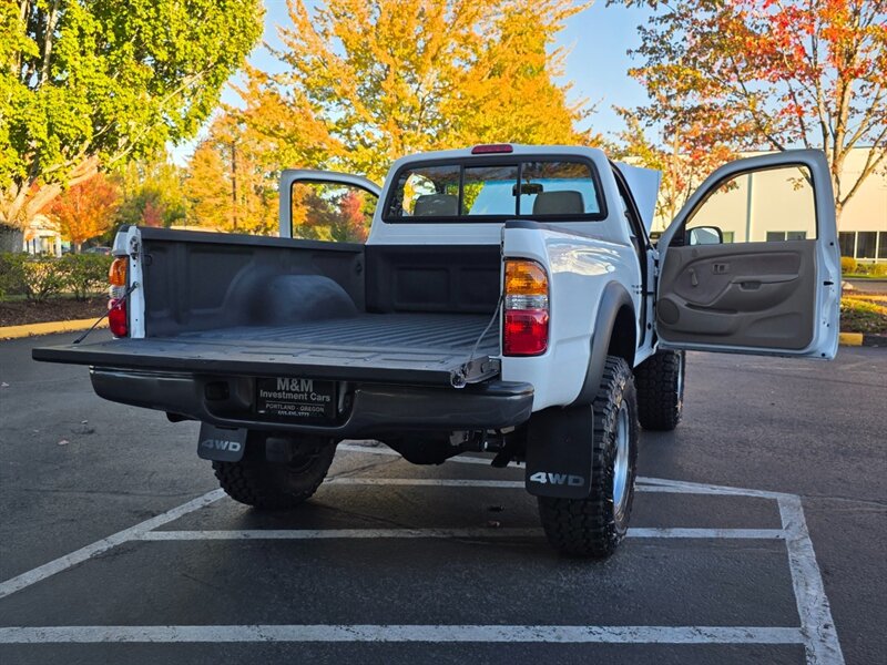 2001 Toyota Tacoma SINGLE CAB 4-CYL 2.7L / 4X4 / 5-SPEED / 1-OWNER / MANUAL TRANSMISSION / 165K MILES / NEW LIFT + WHEELS + TIRES / IMMACULATE - Photo 28 - Portland, OR 97217