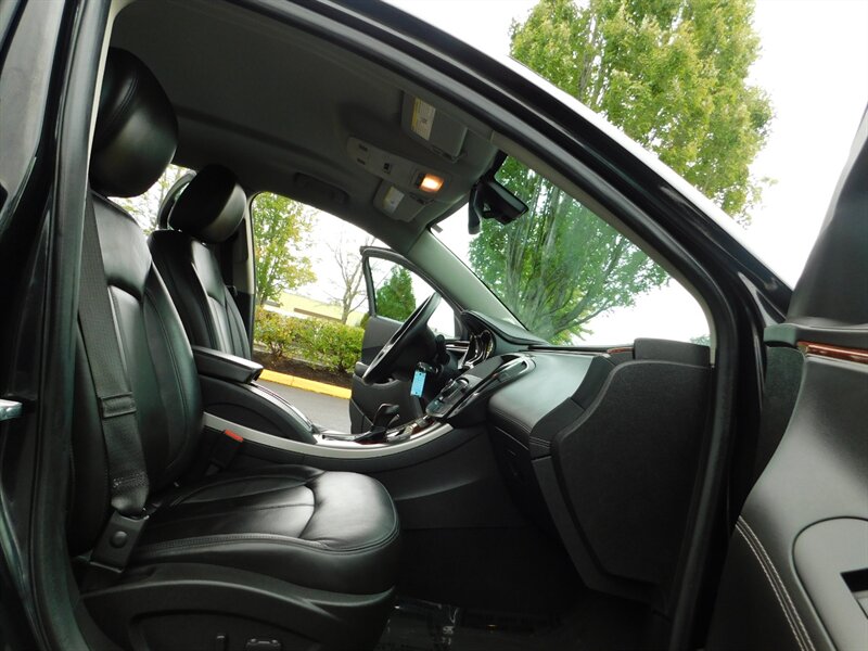 2013 Buick Lacrosse Luxury Sedan / Leather Heated / Camera / LOW MILES   - Photo 15 - Portland, OR 97217