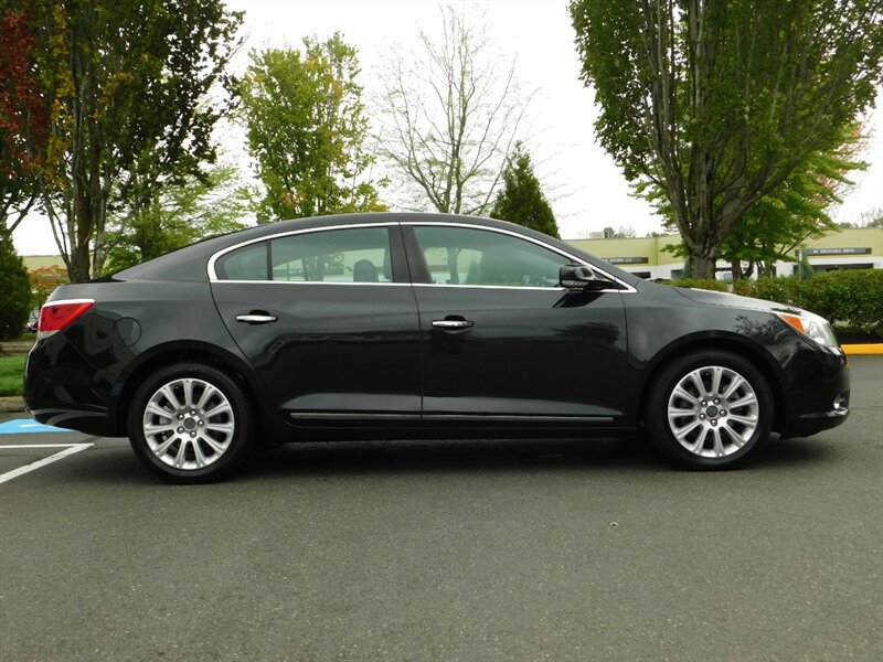 2013 Buick Lacrosse Luxury Sedan / Leather Heated / Camera / LOW MILES   - Photo 4 - Portland, OR 97217