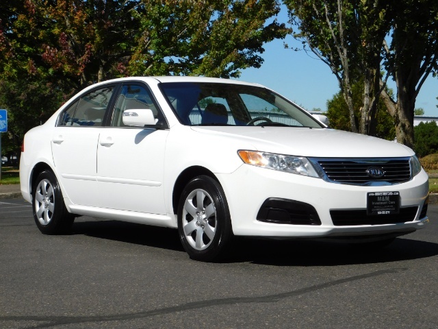 2010 Kia Optima LX / Sedan 4Dr / Kia Optima / Excel Cond   - Photo 2 - Portland, OR 97217