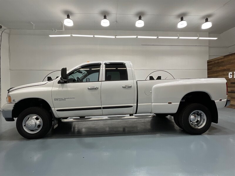 2005 Dodge Ram 3500 SLT BIG HORN 4X4 / 5.9L DIESEL / DUALLY /ZERO RUST  / LONG BED / NEVER HAD GOOSE NECK OR FIFTH WHEEL - Photo 3 - Gladstone, OR 97027