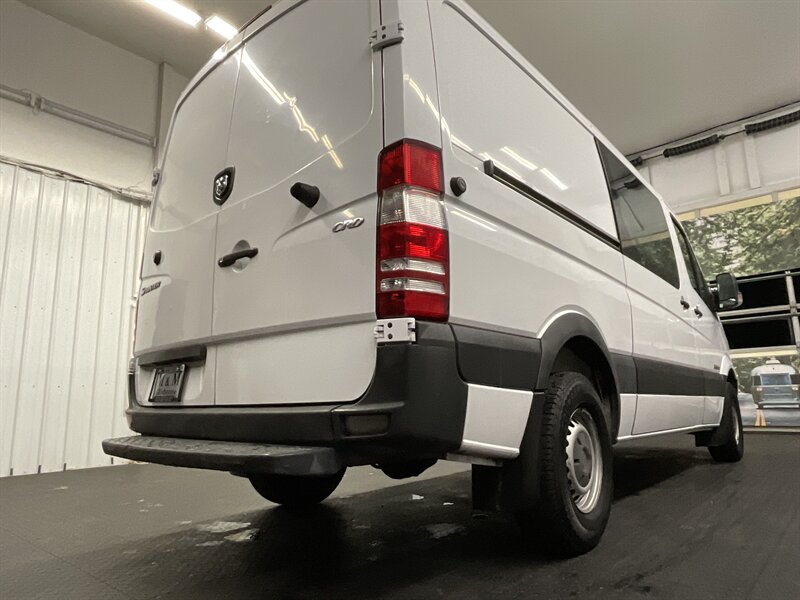 2008 Dodge Sprinter Cargo 2500 / Cargo Van / 3.0L DIESEL / 46,000 MILES  144 " WB / 1-OWNER LOCAL VAN /LEATHER SEATS / SUPER CLEAN / SPRINTER 2500 CARGO VAN - Photo 23 - Gladstone, OR 97027