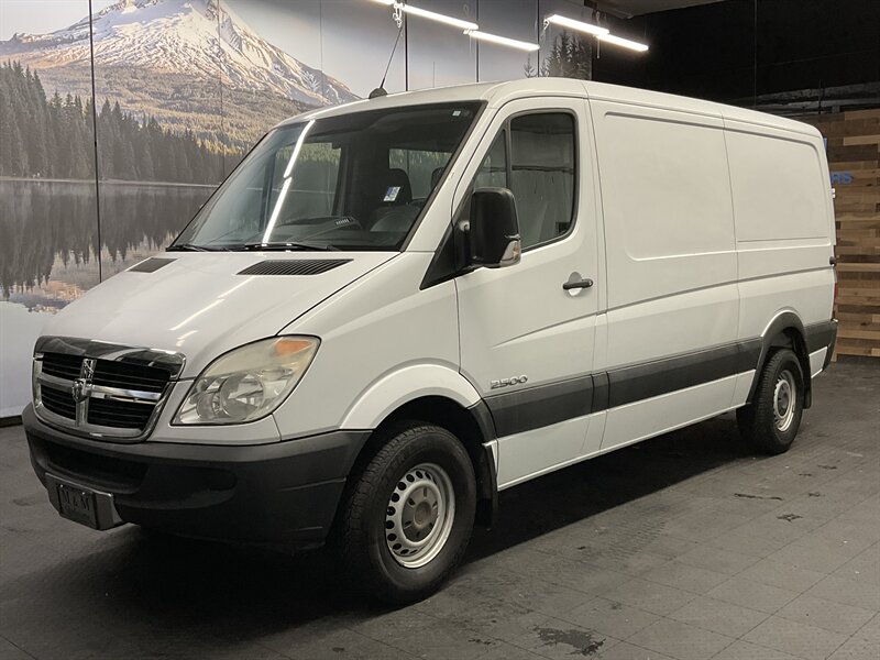 2008 Dodge Sprinter Cargo 2500 / Cargo Van / 3.0L DIESEL / 46,000 MILES  144 " WB / 1-OWNER LOCAL VAN /LEATHER SEATS / SUPER CLEAN / SPRINTER 2500 CARGO VAN - Photo 27 - Gladstone, OR 97027