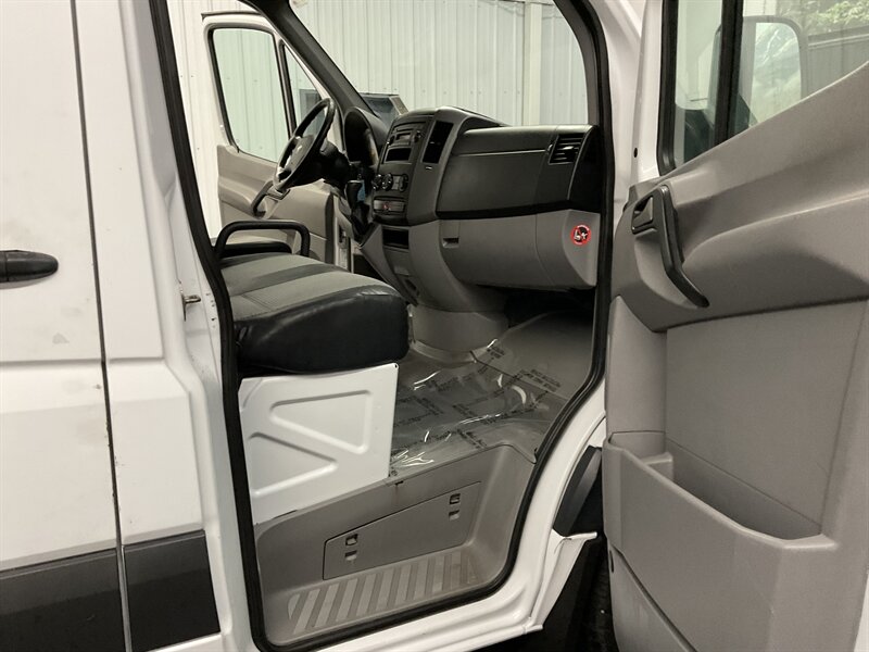 2008 Dodge Sprinter Cargo 2500 / Cargo Van / 3.0L DIESEL / 46,000 MILES  144 " WB / 1-OWNER LOCAL VAN /LEATHER SEATS / SUPER CLEAN / SPRINTER 2500 CARGO VAN - Photo 50 - Gladstone, OR 97027