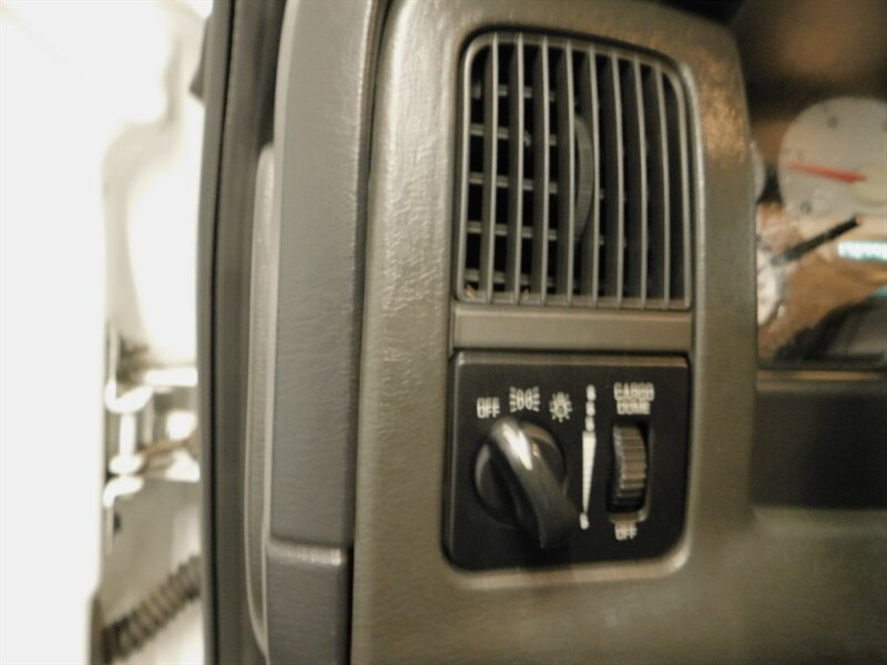 2003 Dodge Ram 2500 SLT 2dr Regular Cab   - Photo 29 - Gladstone, OR 97027